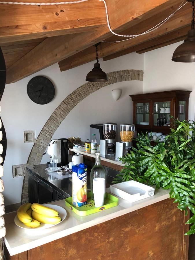 Residenza Delle Grazie Bed and Breakfast Miglionico Buitenkant foto