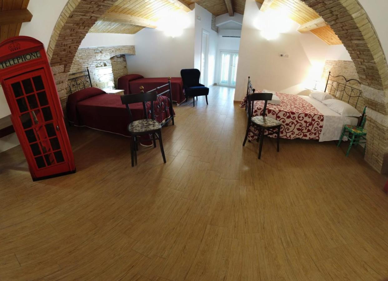 Residenza Delle Grazie Bed and Breakfast Miglionico Buitenkant foto