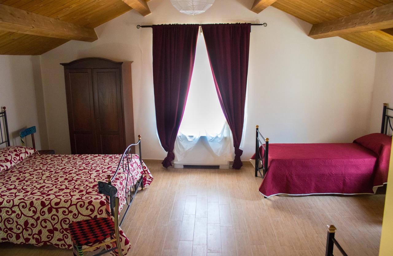 Residenza Delle Grazie Bed and Breakfast Miglionico Buitenkant foto